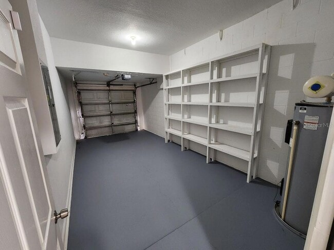 Building Photo - 7511 Bay Prt Rd