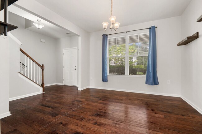 Building Photo - Gorgeous Single Family home in East Durham: Available Now