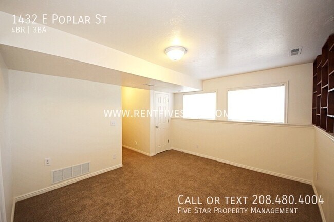 Building Photo - 1432 E Poplar St