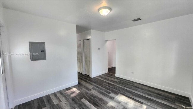 Building Photo - 164 NW 69th St