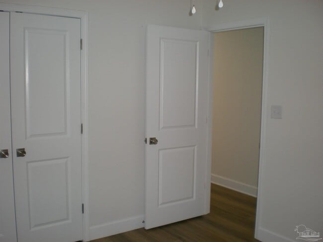 Building Photo - 11606 Chanticleer Dr