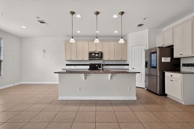Building Photo - 16208 McAloon Way