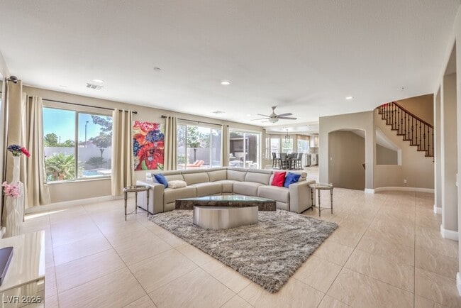 Building Photo - 11072 Pentland Downs St