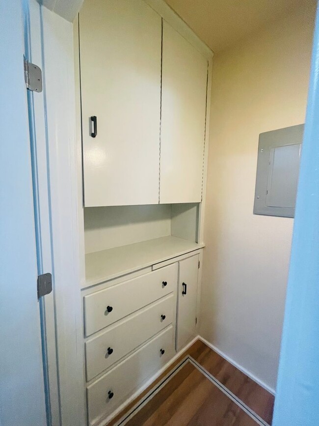 Building Photo - Charming 3-bedroom, 2-bathroom single story home located in the heart of Fillmore