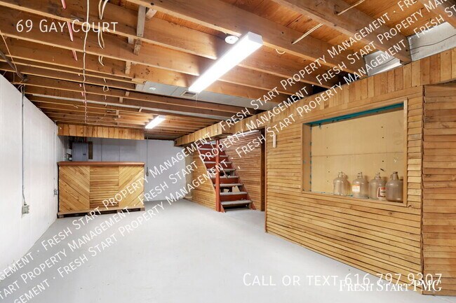 Building Photo - 69 Gay Ct