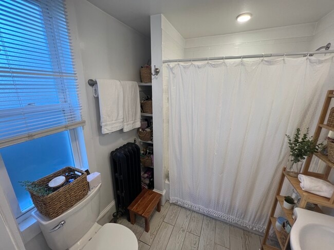 Building Photo - 42-44 Gorham St. Unit 1