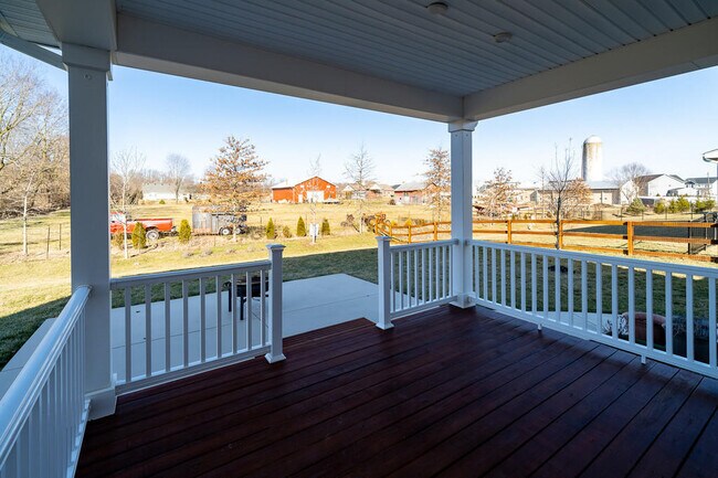 Building Photo - 2049 Creswell Dr