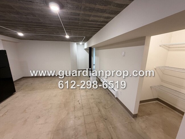 Building Photo - 7535 Cloman Way E