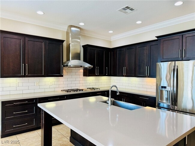 Building Photo - 7404 Eggshell Dr