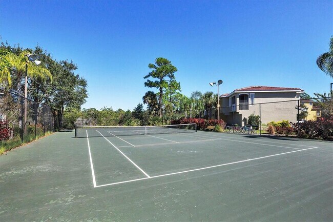 Building Photo - 5691 Bentgrass Dr