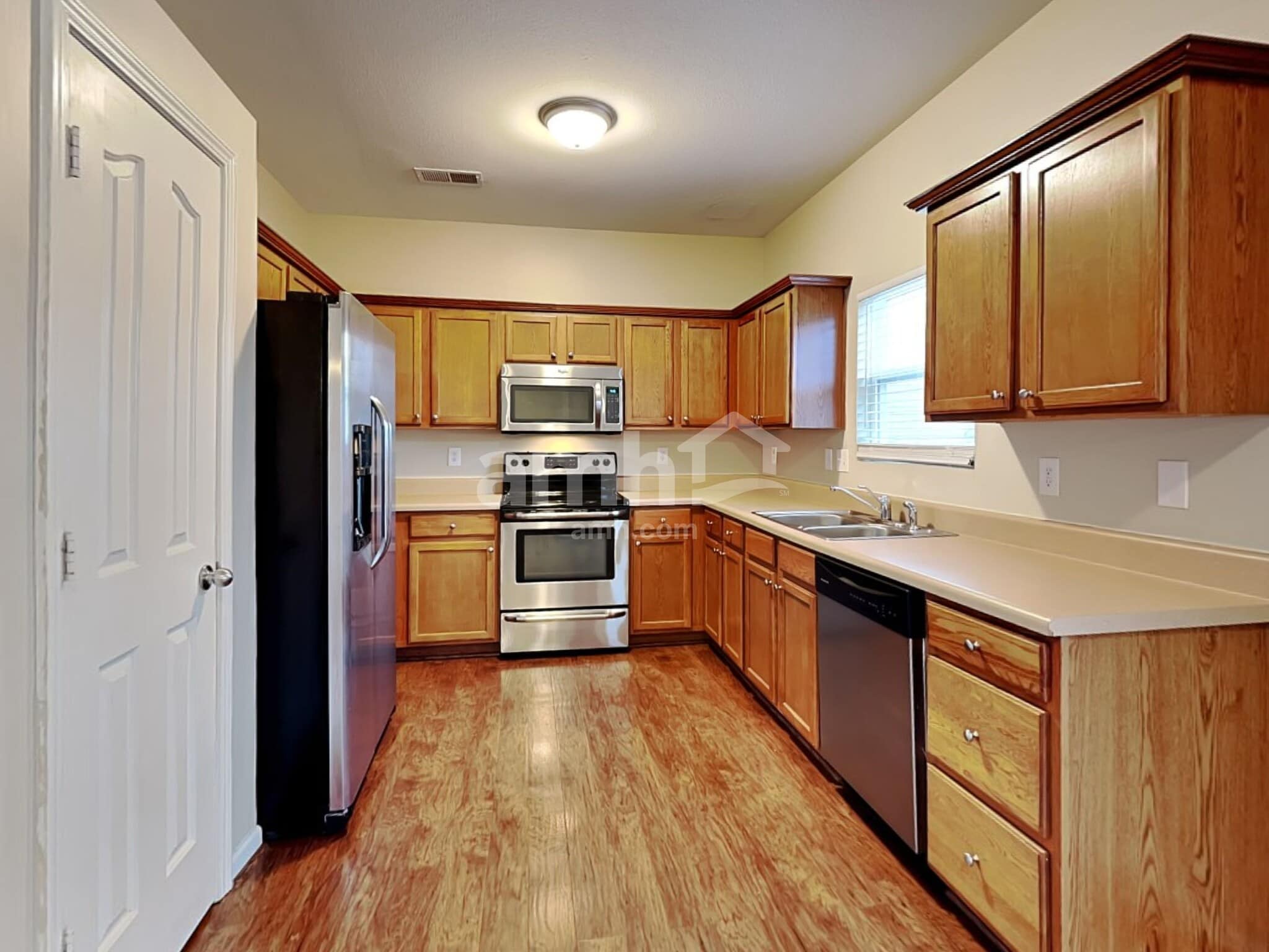 Building Photo - 412 Galesburg Dr