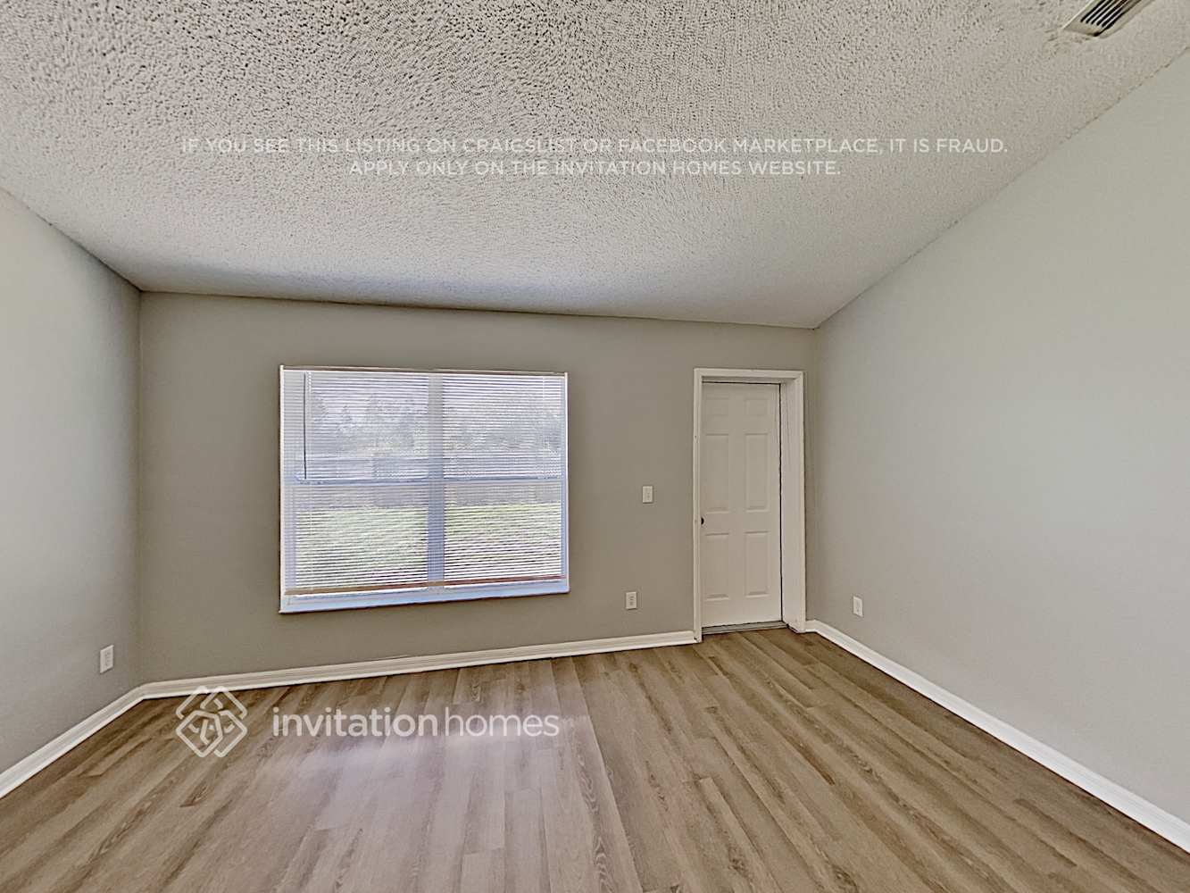 Building Photo - 713 Pasteur Ln