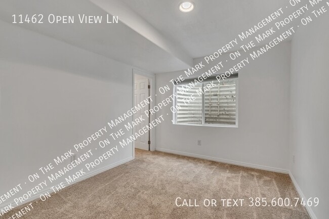 Building Photo - 11462 Open View Ln