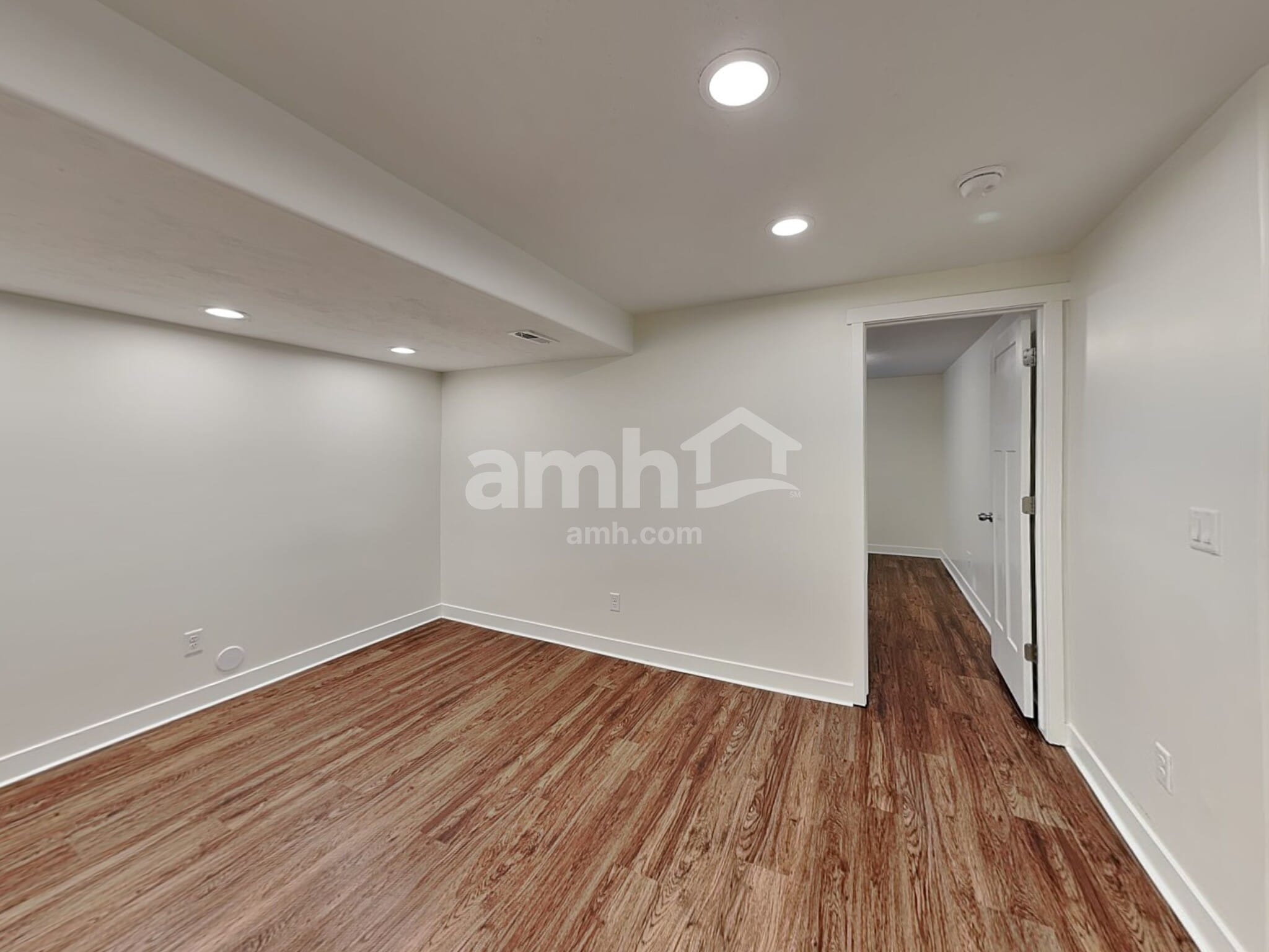 Building Photo - 602 Koins Way