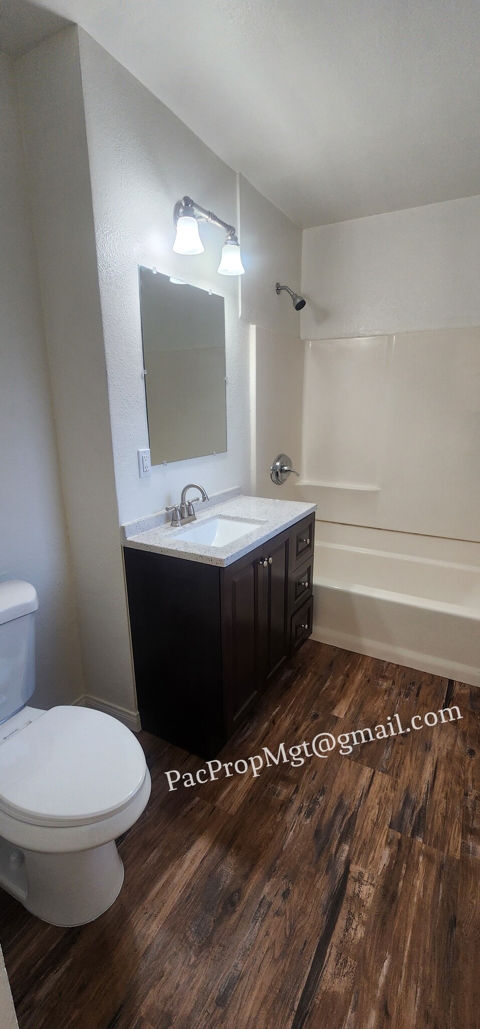 Bathroom - 25120 Eshelman Ave