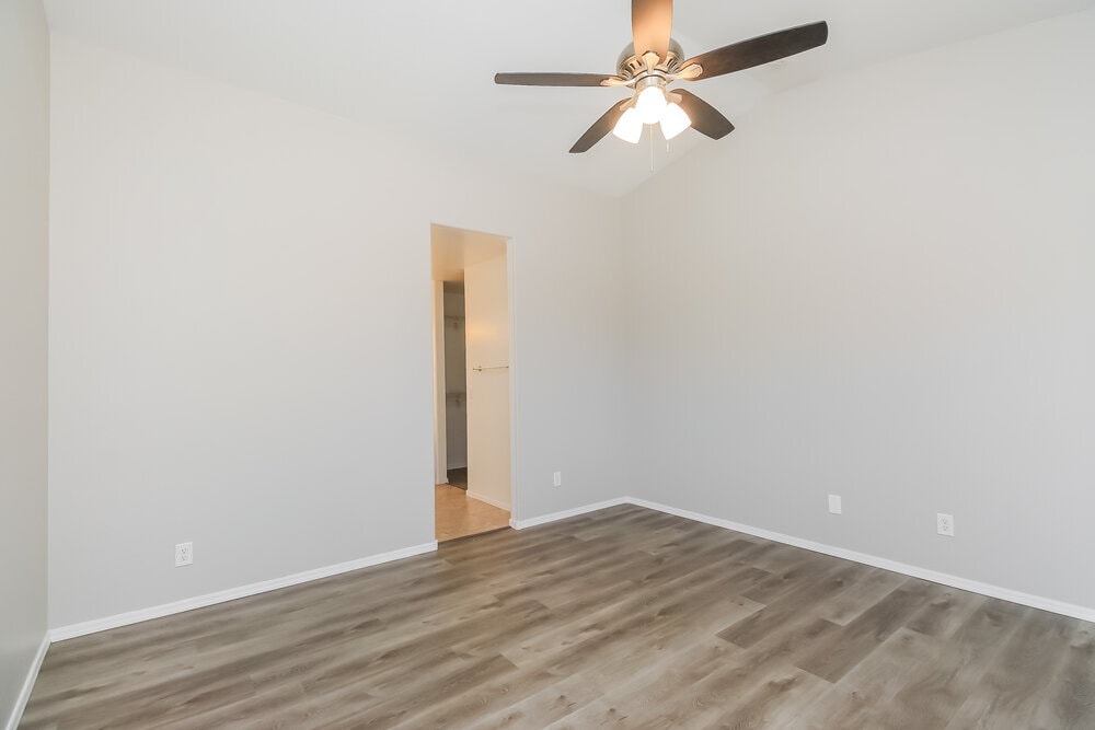 Building Photo - 19003 N Wilson St