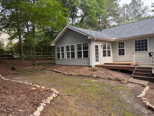 Building Photo - 480 Spring Lake Dr