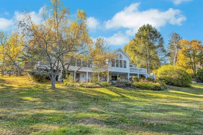 Building Photo - 90 Cushman Rd