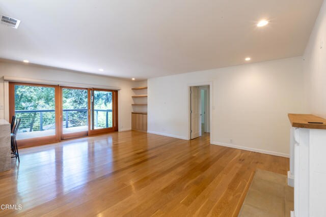 Building Photo - 1483 Arroyo View Dr