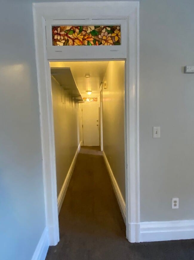 Building Photo - 1309 E Carson St