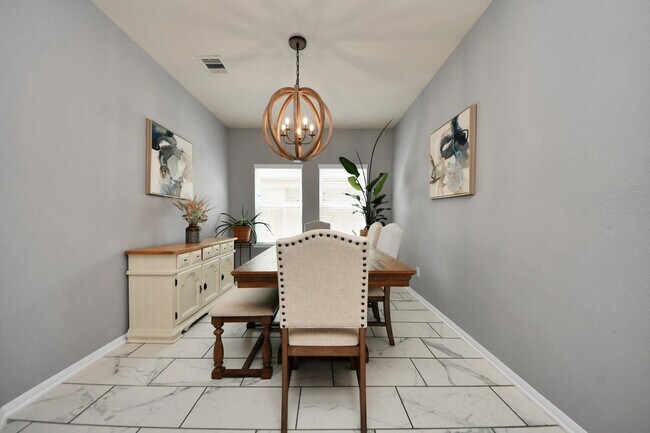 Building Photo - 32655 Timber Point Dr