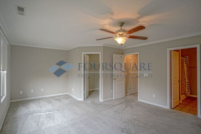 Building Photo - Spacious 3-Bed, 2.5-Bath Townhome with Washer/ Dryer Included – Located in Carlton Park Community