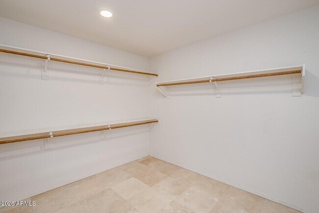 Building Photo - 2892 E Beechnut Pl