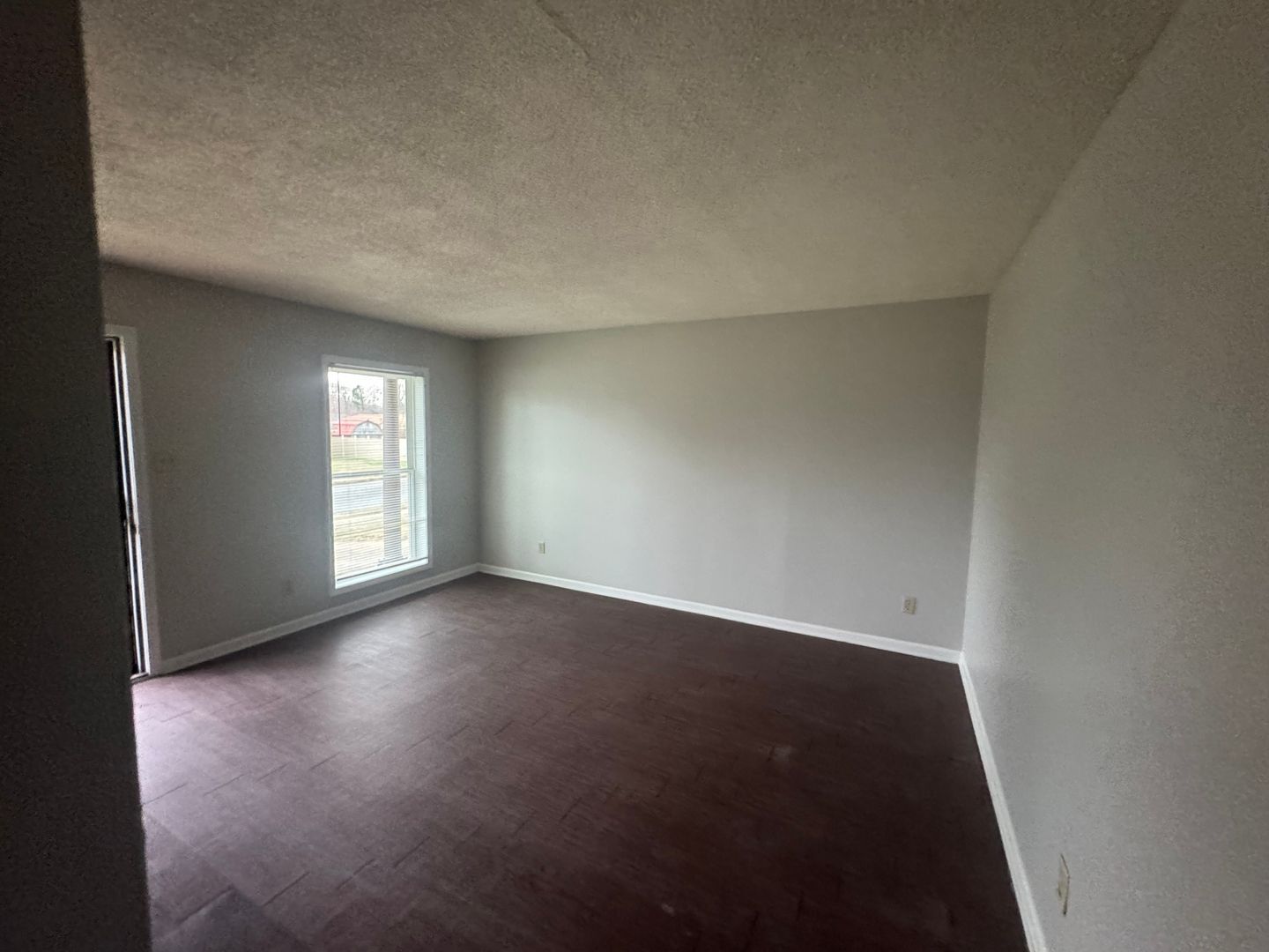 Building Photo - 5021 Appleville St