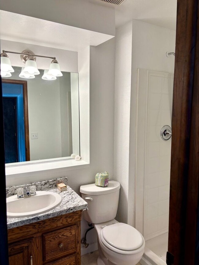 Building Photo - Remodeled 3bd 2ba ready for rent in Fox Hill neighborhood Aurora CO