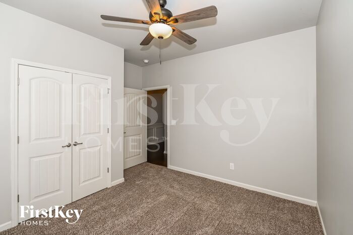 Building Photo - 1020 Creekhead Dr