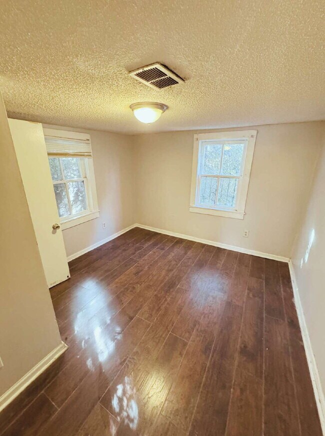 Building Photo - 730 Liberty St, Macon, GA 31201