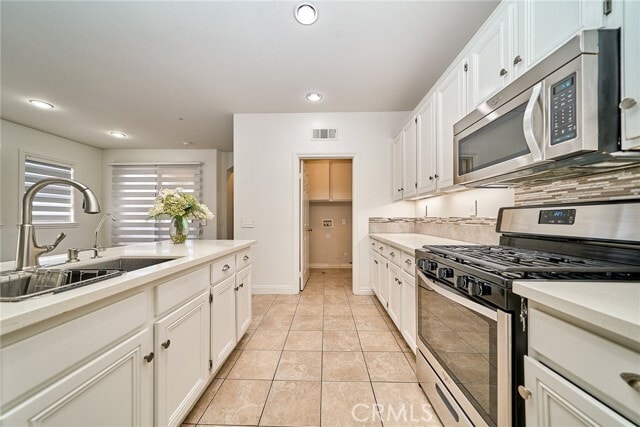 Building Photo - 441 Ridgeway