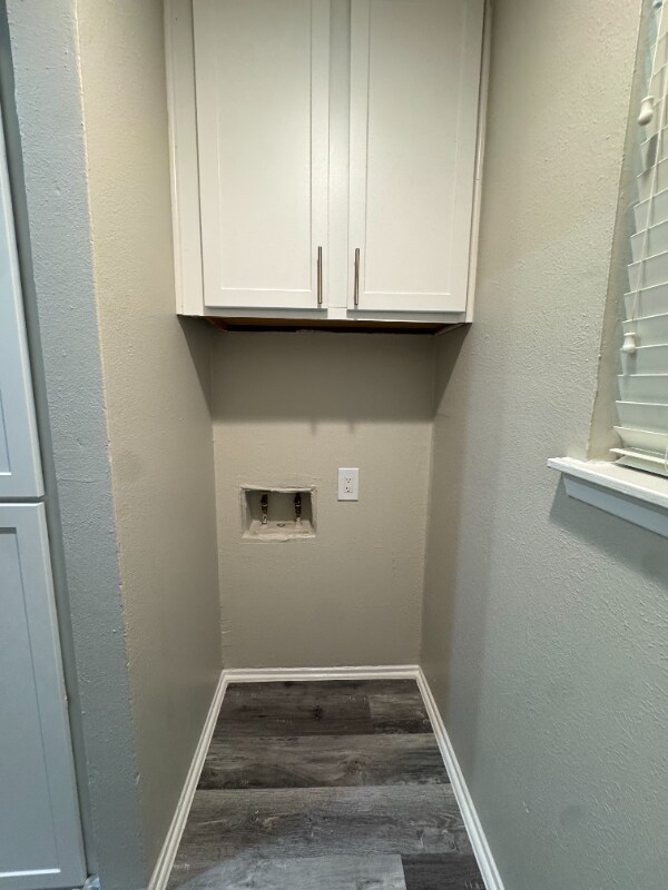 Building Photo - 2010 Estrada Pkwy