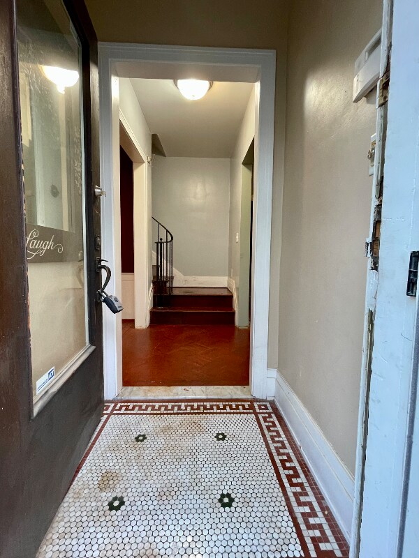 Building Photo - 45 Clay Ave