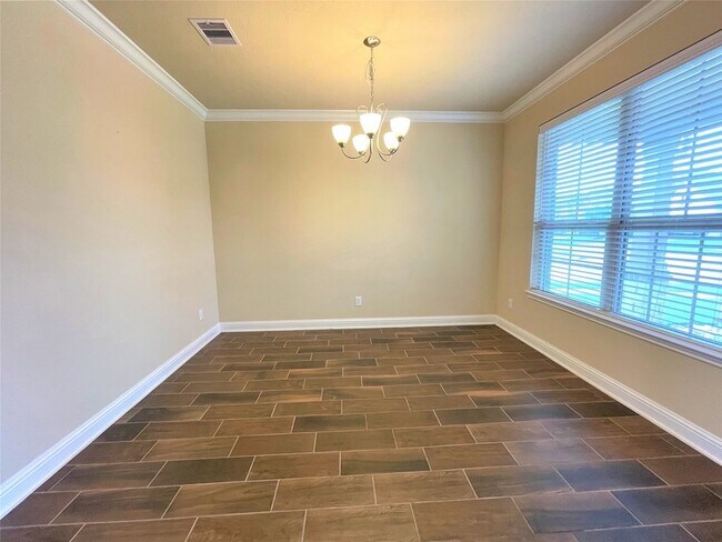 Building Photo - 20747 Redbud Rain Dr
