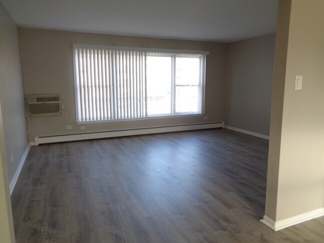 Building Photo - 8701 S 81st Ct