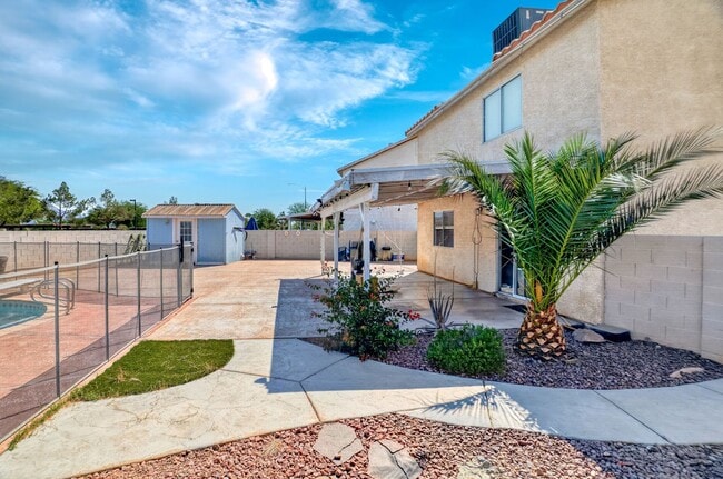 Building Photo - Charming Two Story Home Located in North Las Vegas
