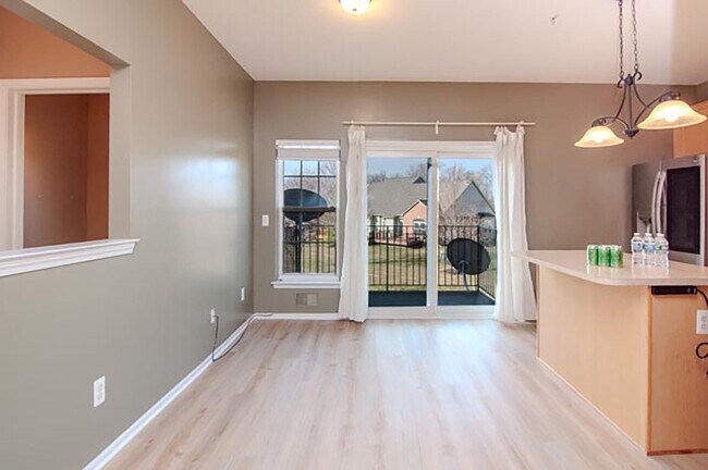 Building Photo - 448 Cherry Orchard Rd