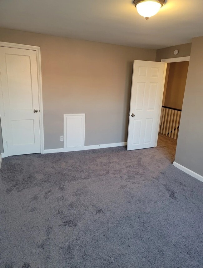 Building Photo - 1205 Eddystone Ave