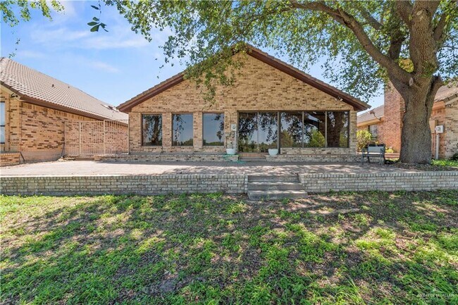 Building Photo - 29 Rio Grande Dr