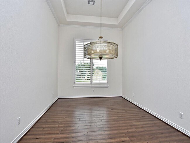 Building Photo - 300 Flintlock Dr