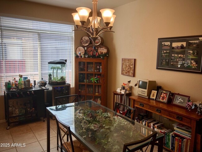 Building Photo - 2401 E Rio Salado Pkwy