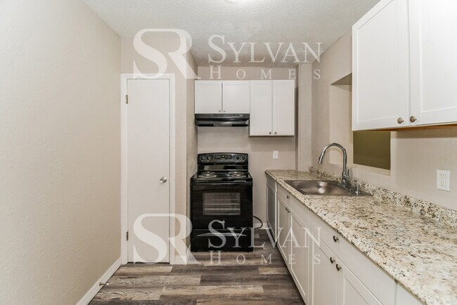 Building Photo - One-level living at its best