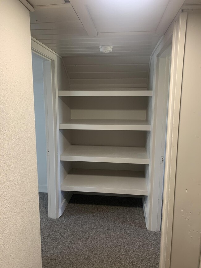 Building Photo - 306 NW 7th St