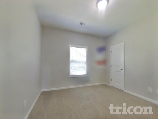 Building Photo - 56 Chimney Springs Dr SW