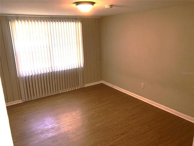 Building Photo - 24206 Doc Karelas Dr