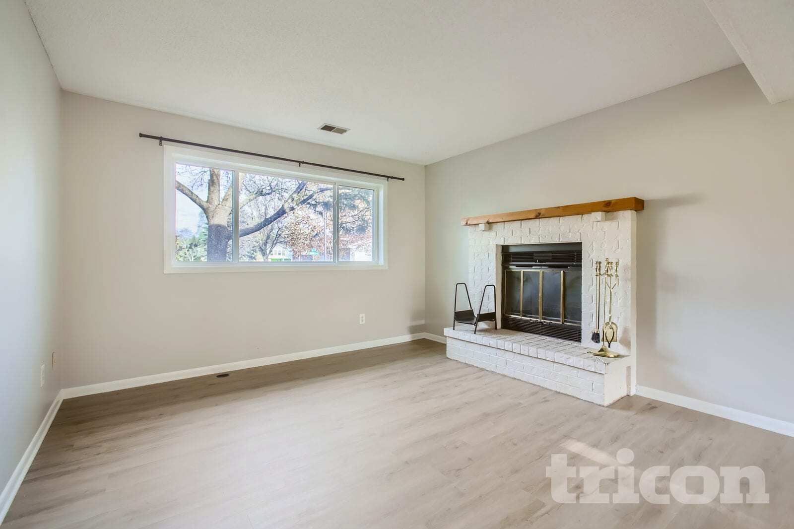 Building Photo - 8301 Thomas Ave N