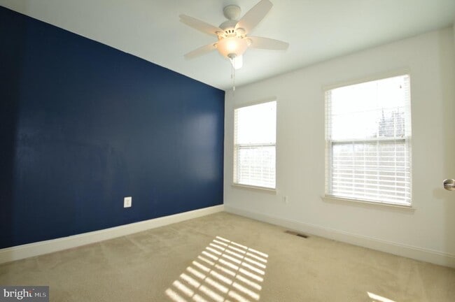 Building Photo - 4905 Potomac Highlands Cir