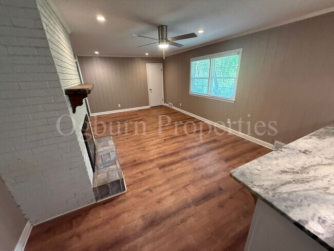 Building Photo - 4975 Stonington Rd SW