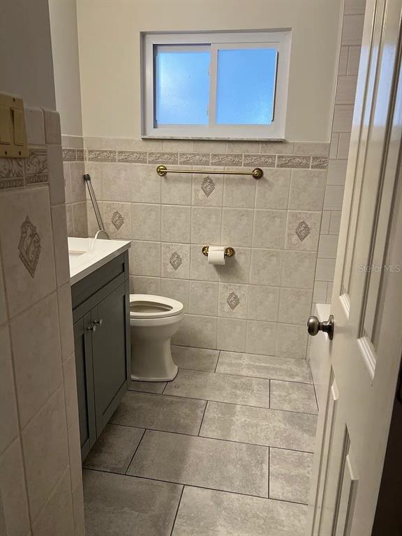 Building Photo - 6690 17th St N